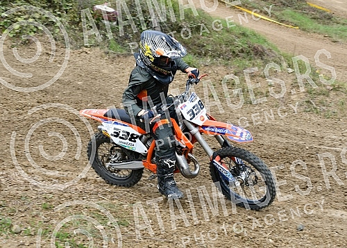 A motocross competition was held at the MX Park Tresnjari track in Kraljevo.
Na stazi MX park Tresnjari u Kraljevu odrzano je takmicenje u moto krosu. A motocross competition was held at the MX Park Tresnjari track in Kraljevo.
Na stazi MX park Tresnjari u Kraljevu odrzano je takmicenje u moto krosu.