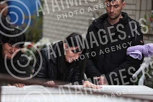 The Djokic family from Aleksinac, who were presumably killed between September 26 and 27 in the area of the village of Moravac, were seen off by relatives, neighbors, friends and priests from Goran's mother's house for eternal rest in the cemetery in The Djokic family from Aleksinac, who were presumably killed between September 26 and 27 in the area of the village of Moravac, were seen off by relatives, neighbors, friends and priests from Goran's mother's house for eternal rest in the cemetery in