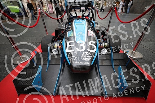 The 13th European Night of Researchers was officially opened at the French Institute in Belgrade.13. Evropska noc istrazivaca svecano je otvorena  u Francuskom institutu u Beogradu.