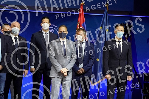 The Prime Minister of the Republic of Serbia, Ana Brnabic, presented the results of the work in the first 100 days of the government in Kombank Hall, and all members of the Government of the Republic of Serbia attended the presentation of the results