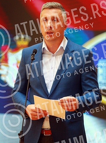 Members of the Parliamentary Group SERBIAN MOVEMENT DVERI - PATRIOT BLOCK held a press conference in the central hall of the National Assembly. Clanovi Poslanicke grupe SRPSKI POKRET DVERI  PATRIOTSKI BLOK odrzali su konferenciju za medije u centr