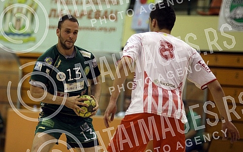 Utakmica 6-og kola plejauta rukometne Super Lige Srbije izmedju RK Kolubara Lazarevac i RK Crvena Zvezda Beograd odigrana u `SRC Kolubara`. 