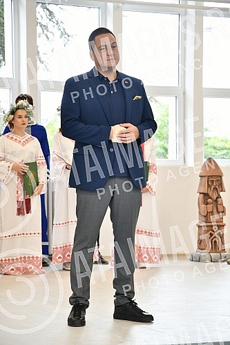 n the occasion of the beginning of the school year, the First Vice-President of the Government of Serbia and the Minister of Education, Science and Technological Development Branko Ruzic visited the 