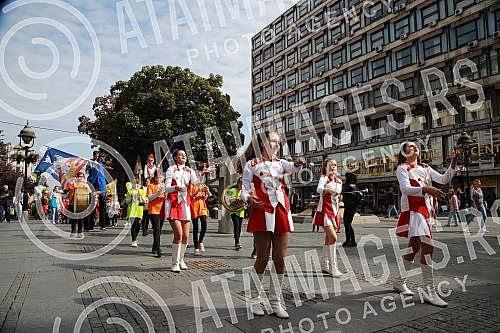 The traditional international meeting of children of Europe, Joy of Europe, which will be attended by boys and girls from 15 countries, opened today for the 52nd time with a ceremonial parade of the carnival procession along Knez Mihailova Street in 