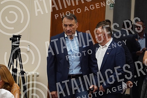 The President of the Assembly of the City of Belgrade Nikola Nikodijevic has scheduled the Session of the Assembly of the City of Belgrade on whose agenda is the election of the Mayor of Belgrade, Deputy Mayor and members of the City Council.Predse