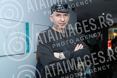 Well-known and award-winning children's book writer Uros Petrovic, one of the best IQ X solvers in the world, former president of Mensa and the Museum of Illusions, hosted a creative interactive evening.Poznati i nagradjivani pisac knjiga za decu -