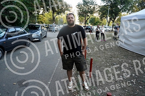 Grand opening of the terrain made of 20,000 recycled sneakers in Block 70.Svecano otvaranje terena napravljenog od 20.000 recikliranih patika u Bloku 70.