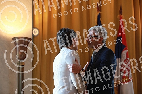 At the residence of the French Embassy, ââAmbassador Pierre Cochard presented the highest French decoration, the National Order of the Legion of Honor in the rank of Knight, to the Secretary General of the Europa Nostra organization Sneski Quaedv