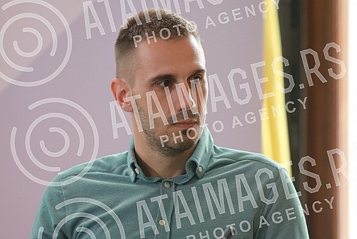 Press conference on the occasion of the first Serbian edition of the competition for sustainable cities of the Eco-Municipality, initiated by the French Embassy in Serbia.Konferencija za medije povodom pprvog srpskog izdanje konkursa za odrzive gra