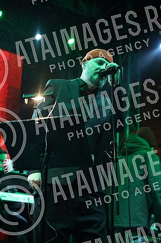 In the pre-holiday atmosphere, the audience enjoyed the first day of Belgrade Rocks concerts on Nikola Pasic Square, as part of the Belgrade Winter, organized by the Center of Belgrade Festivals - CEBEF.U pretpraznicnoj atmosferi publika je na Trgu