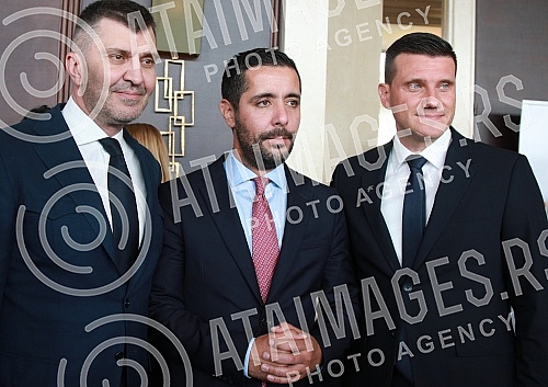 At the end of the annual Assembly of the National Alliance for Local Economic Development (NALED), new reform priorities were announced at the Hyatt Hotel and the biggest advances in improving business conditions in the past year were presented.U h