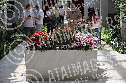 In the House of Flowers, admirers of the character and work of Josip Broz Tito marked the 41st anniversary of the death of the lifelong president of the Socialist Federal Republic of Yugoslavia and the League of Communists of Yugoslavia. U Kuci cve