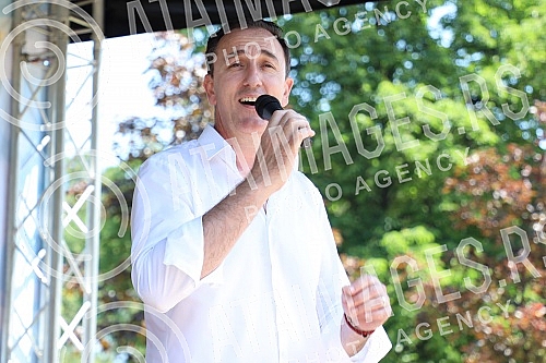 A concert on the occasion of the 70th birthday of the Children's Cultural Center of Belgrade was held in Tasmajdan Park.Koncert povodom 70. rodjendana Decjeg kulturnog centra Beogarda odrzan je u Tasmajdanskom parku.