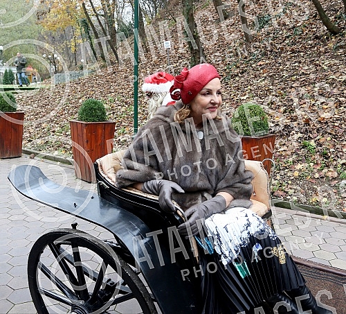 Ana Bekuta with the media before the second concert, on December 29th at the Sava Center and on the occasion of the announcement of her appearance at Topciderac restaurant for the New Year.na Bekuta sa medijama pred drugi koncert, 29. decembra u Sav