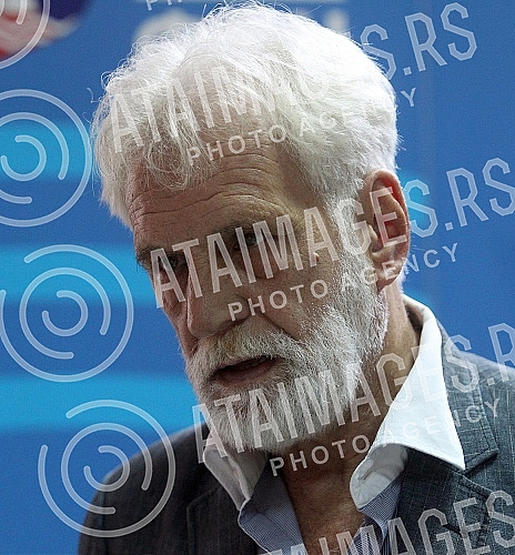 Annual International Conference Parliament of Political Scientists 2020: Political Consequences of the Pandemic, organized by the Association for Political Science of Serbia, opened at the Faculty of Political Science.Godisnja medjunarodna konferen