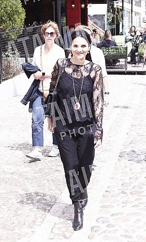 The Tourist Organization of Belgrade and the Association of Skadarlija Lovers have opened the tourist season in Skadarlija on the Plateau near the Skadarlija Fountain.Turisticka organizacija Beograda i Udruzenje ljubitelja Skadarlije su na Plato ko