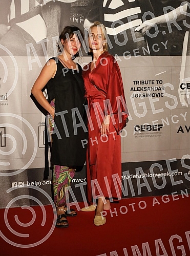 On the occasion of marking thirty years of MS Click, she paid tribute to one of the most important domestic fashion designers to the recently deceased, legendary fashion designer Aleksandar Joksimovic with a fashion show on the plateau in front of th