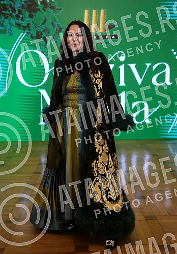 The fashion show of sustainable fashion by Verica Rakocevic, Tamara Jaric and Igor Todorovic was held in the ceremonial Hall of the Belgrade City Assembly, organized by the Fabrika agency.
Modna revija odrzive mode Verice Rakocevic, Tamare Jaric i I The fashion show of sustainable fashion by Verica Rakocevic, Tamara Jaric and Igor Todorovic was held in the ceremonial Hall of the Belgrade City Assembly, organized by the Fabrika agency.
Modna revija odrzive mode Verice Rakocevic, Tamare Jaric i I