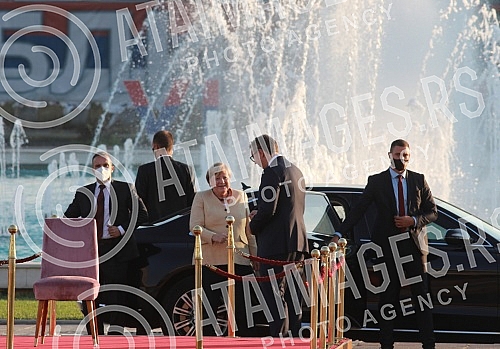 Festive reception of German Chancellor Angela Merkel in front of the Palace of Serbia.Svecani docek nemacke kancelarke Angela Merkel ispred Palate Srbija.