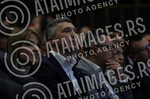 The central convention of the Dveri-POKS Patriotic Bloc was held in Kombank Hall.U Kombank dvorani odrzana je centralna konvencija Patriotskog bloka Dveri-POKS.