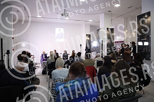 A conversation about the personality and fashion style of the first lady of Yugoslavia, Jovanka Broz, was held at the RTS club.Razgovor o licnosti i modnom stilu prve dame Jugoslavije Jovanki Broz odrzan je  u RTS klubu.