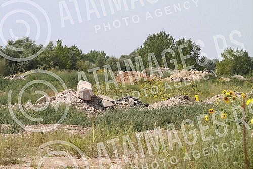 The press conference of the co-chair of the European Green Party and MEP of the Greens / EFA Thomas Weiss, Iva Markovic from the Right to Water Initiative and the representative of the association Bela caplja 1165 Ana Dzakic was held at the location 