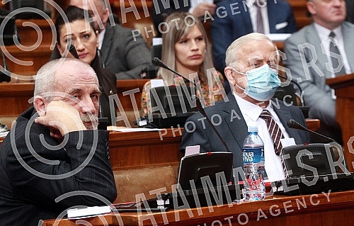 At the request of 237 deputies, the President of the National Assembly of the Republic of Serbia, Ivica Dacic, convened the Seventeenth Extraordinary Session in the Twelfth Convocation. Predsednik Narodne skupstine Republike Srbije Ivica Dacic sazv