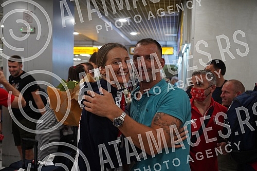 The women's volleyball national team of Serbia, which won a bronze medal at the Games in Tokyo, arrived in Belgrade, and on that occasion a press conference was held at the Nikola Tesla Airport.Zenska odbojkaska reprezentacija Srbije, koja je na Ig