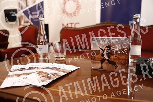 On the occasion of the upcoming concert by violinist Nemanja Radulovic in Kolarac and the release of the first album for Warner Classics, a press conference was held in the Music Gallery of the Kolarac Foundation.Povodom predstojeceg koncerta violi
