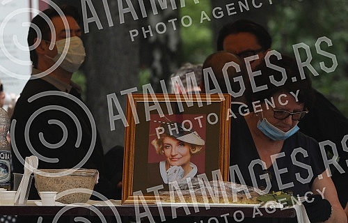 Burial - cremation of Isidora Bjelica at the New Cemetery.Sahrana - kremacija Isidore Bjelice na Novom groblju.