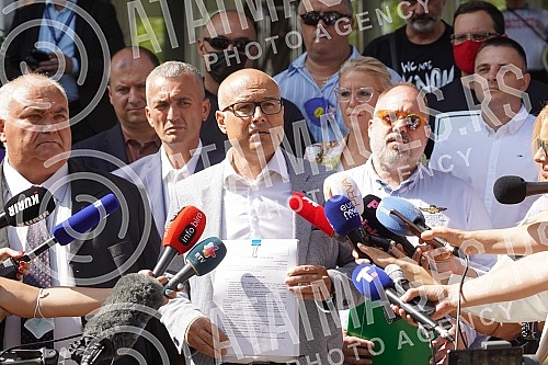 On the occasion of all the lies of the mafia clan of Veljko Belivuk and tycoon politicians close to them and their media in the country and abroad, the vice president of the SNS Main Board Milos Vucevic filed a criminal complaint against Serbian Pres