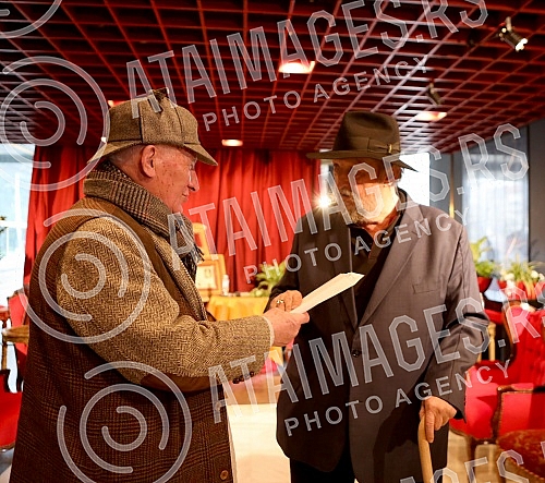 Actor Petar Bozovic was awarded the prize of the Association of dramatic artists of Serbia for his life's work in 2020 - the Dobrica ring award.Glumcu Petru Bozovicu urucena nagrada  Udruzenja dramskih umetnika Srbije za zivotno delo u 2020. godini