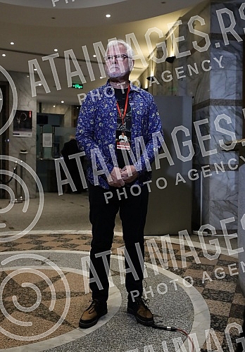 A concert in honor of the legendary drummer Dragoljub Djuricic, the man with the biggest smile on the domestic music scene, was held at the Atelier 212 theater.Koncert u cast legendarnog bubnjara Dragoljuba Djuricica, coveka sa najvecim osmehom na 