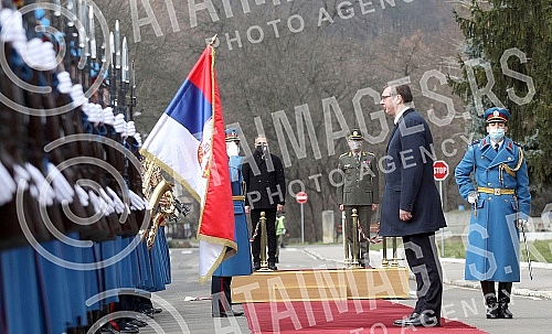 At the Topcider Guard House, Serbian President Aleksandar Vucic, Defense Minister Nebojsa Stefanovic and Chief of General Staff Milan Mojsilovic attended a presentation on the results of the analysis of the state of functional and operational capabil