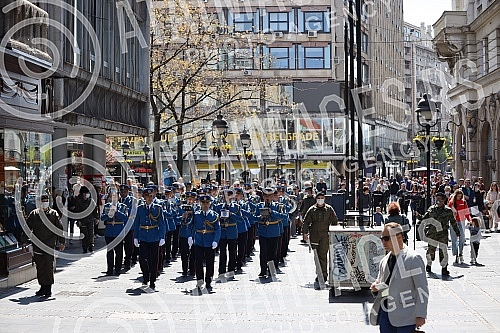 As a gift to the citizens, on the occasion of the Serbian Army Day, the Representative Orchestra of the Guard and the Art Ensemble of the Ministry of Defense As a gift to the citizens, on the occasion of the Serbian Army Day, the Representative Orchestra of the Guard and the Art Ensemble of the Ministry of Defense