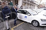 At the Republic Bureau of Statistics, representatives of the EU Delegation to Serbia handed over to the director of the Bureau Miladin Kovacevic the keys to 18 cars donated by the EU.U Republickom zavodu za statistiku predstavnici Delegacije EU u S