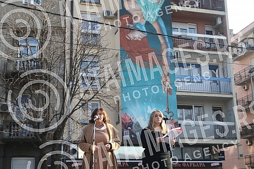 The public gathering 