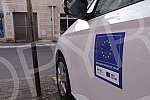 At the Republic Bureau of Statistics, representatives of the EU Delegation to Serbia handed over to the director of the Bureau Miladin Kovacevic the keys to 18 cars donated by the EU.U Republickom zavodu za statistiku predstavnici Delegacije EU u S