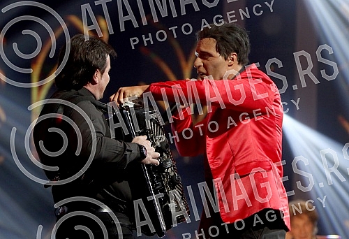 The final of the fourth season of sou program Your face sounds familiar.Finale cetvrte sezone sou programa Tvoje lice zvuci poznato.