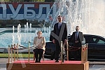 Festive reception of German Chancellor Angela Merkel in front of the Palace of Serbia.Svecani docek nemacke kancelarke Angela Merkel ispred Palate Srbija.