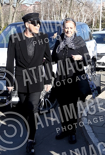 Funeral of Divna Karleusa held on Beanijsko cemetary.Sahrana povodom smrti Divne Karleuse odrzana na Bezanijskom groblju.