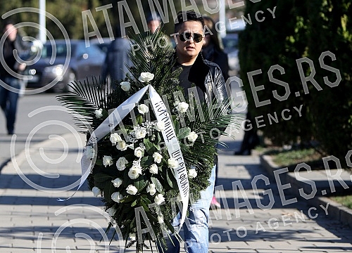 Funeral of Divna Karleusa held on Beanijsko cemetary.Sahrana povodom smrti Divne Karleuse odrzana na Bezanijskom groblju.