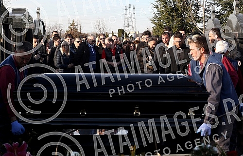 Funeral of Divna Karleusa held on Beanijsko cemetary.Sahrana povodom smrti Divne Karleuse odrzana na Bezanijskom groblju.