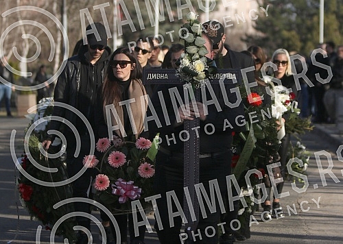 Funeral of Divna Karleusa held on Beanijsko cemetary.Sahrana povodom smrti Divne Karleuse odrzana na Bezanijskom groblju.