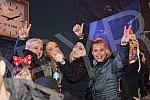 Citizens and tourists in Banja Luka welcomed the New Year 2022 on Krajina Square to the music of regional stars Petra Grasa and Neda Ukraden.Gradjani i turisti u Banjaluci docekali su Novu 2022. godinu na Trgu Krajine uz muziku regionalnih zvezda P