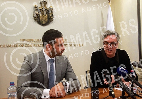 Marko Cadez, predsednik Privredne komore Srbije i Vanja Udovicic, ministar omladine i sporta potpisali su sporazum u cilju unapredjenja saradnje izmedju organizacija u oblasti sporta i privrede, a sve u cilju podizanja performansi domace privrede i d