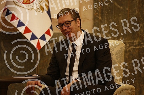 The President of the Republic of Serbia, Aleksandar Vucic, met with the French writer Patrick Besson.Predsednika Republike Srbije Aleksandar Vucic sastao se sa francuskim knjizevnikom Patrikom Besonom.