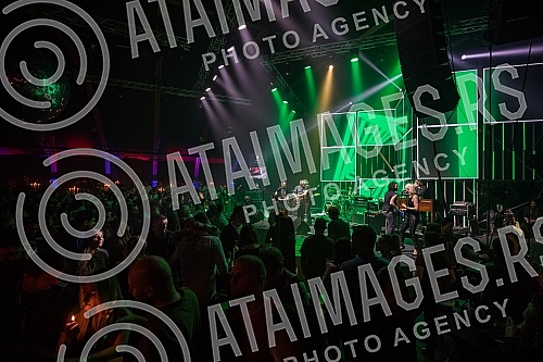 Music week on Kopaonik - Performance of Parni valjak and Tropico band.Music week on Kopaonik - Nastupi Parnog valjka i Tropiko benda.