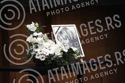 The commemoration of actress Snezana Niksic was held at the Yugoslav Cinematheque.Komemoracija glumici Snezani Niksic odrzana je u Jugoslovenskoj Kinoteci.
