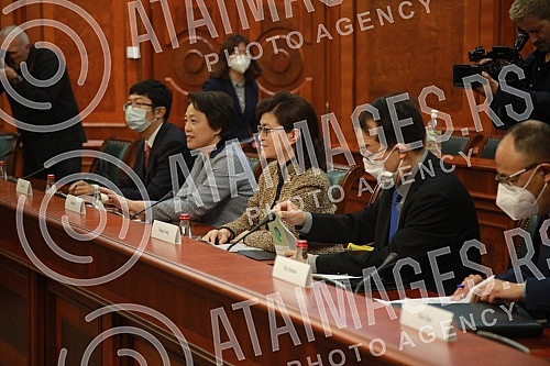 Meeting between Prime Minister Ana Brnabic and the representative in the China - CEEC Cooperation Ambassador Jiang Yu.Sastanak premijerke Ane Brnabic i predstavnice u Sekretarijatu Kina - CIEZ ambasadorke Djiang Ju.